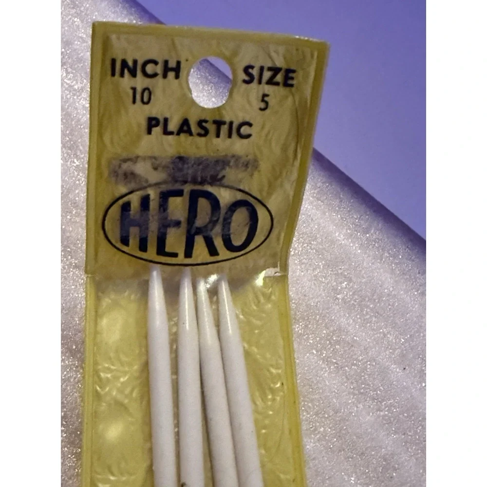 Vtg Scovill Hero Knitting Needles Size 5 10